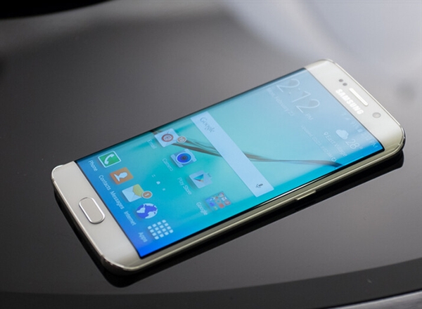 叫板iPhone 6P:三星曲面新机S6 Plus曝光-手机