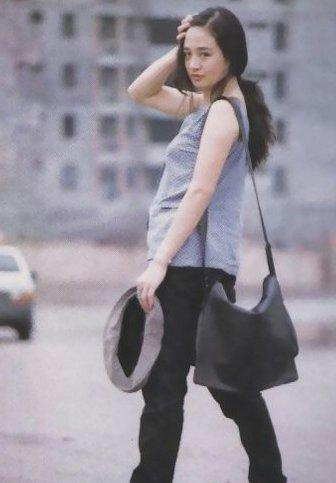 80年代风情万种的潮流美女