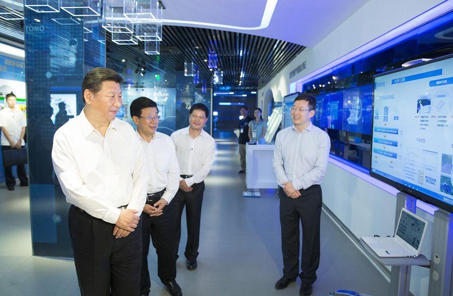 习近平考察贵州 表示贵州发展大数据确实有道理