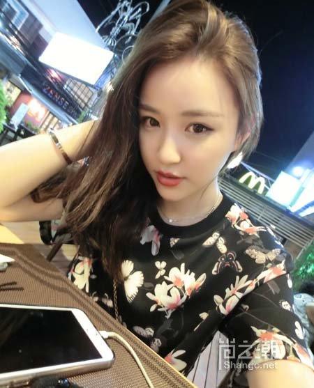 疑似王思聪绯闻女友曝光 淘宝模特身材有料