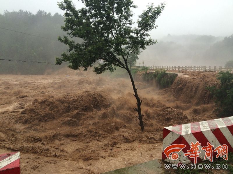 暴雨致汉中4人亡10人失踪 经济损失6.8亿