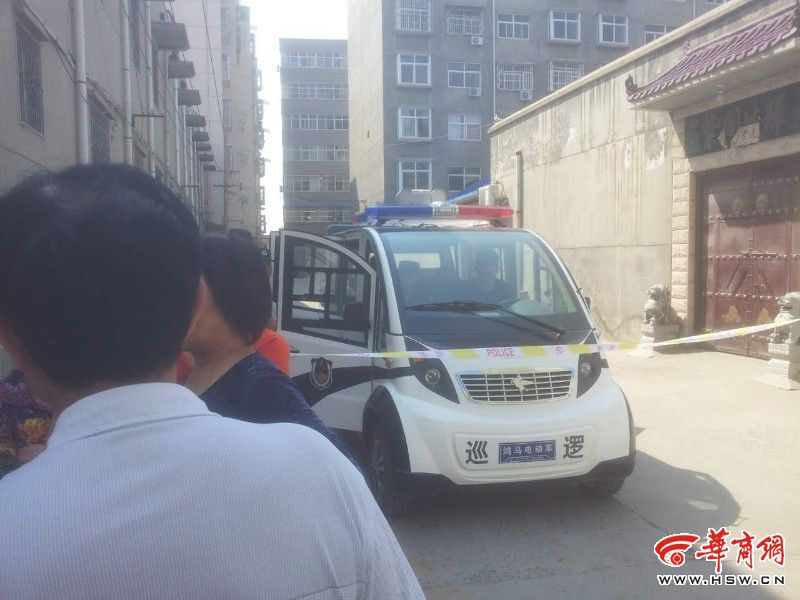 白水一小区爆炸夫妻身亡 疑丈夫绑爆炸物