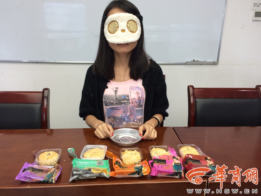 图解152期：月饼热量对比 一块蛋黄月饼等于两碗半米饭！