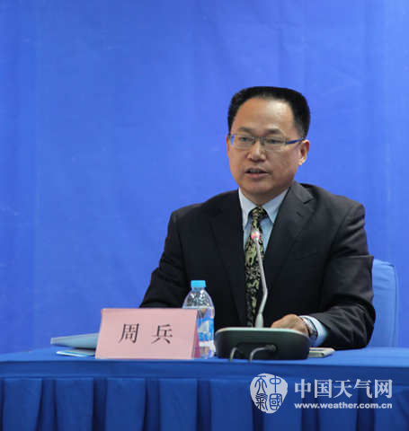 国家气候中心气候监测室正研级高工周兵（赵嫣嫣 摄）