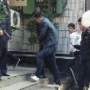 嫌前车慢 砸车伤人 兄弟俩自首被刑拘