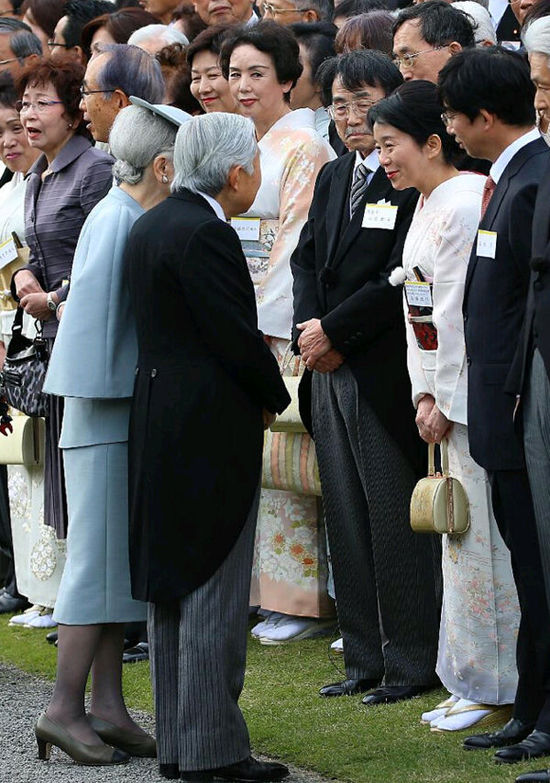 日本天皇办游园会 皇太子妃雅子12年来首次出席(组图)