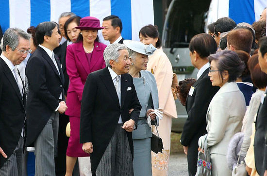 日本天皇办游园会 皇太子妃雅子12年来首次出席(组图)