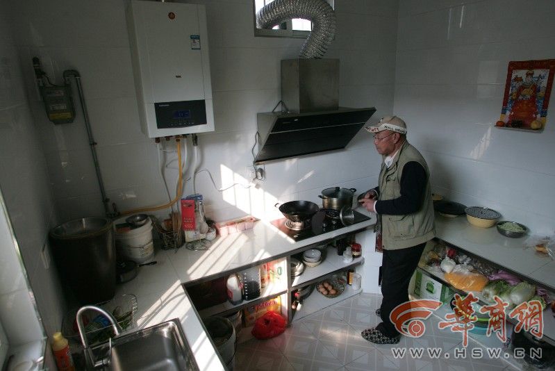 普通家庭马化腾_普通家庭人均年收入(3)