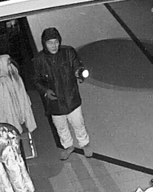 1qe9ek85.jpg hhhhhh.jpg