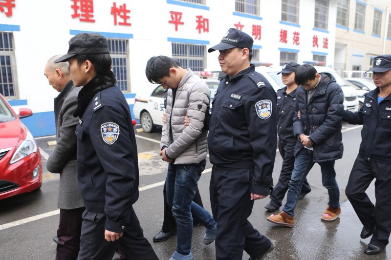 见网友后留西安找工作 大学生兼职首日被绑票