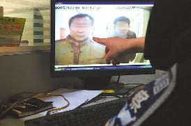 男子西安街头遭"甩麻袋"骗局 未中招被抢救命钱