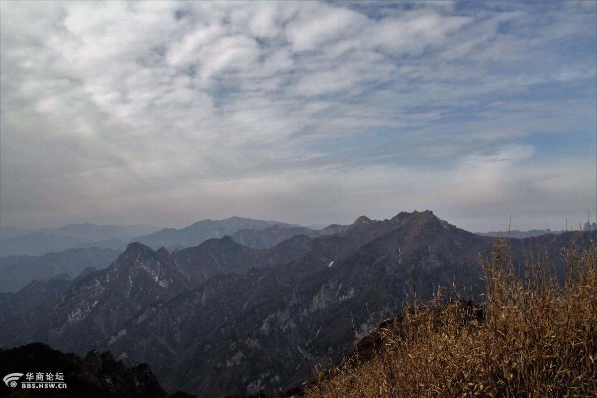 秦岭分水岭风光