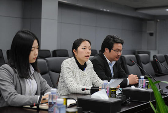 东莞一90后白富美年缴税过亿  成“荣誉市民”