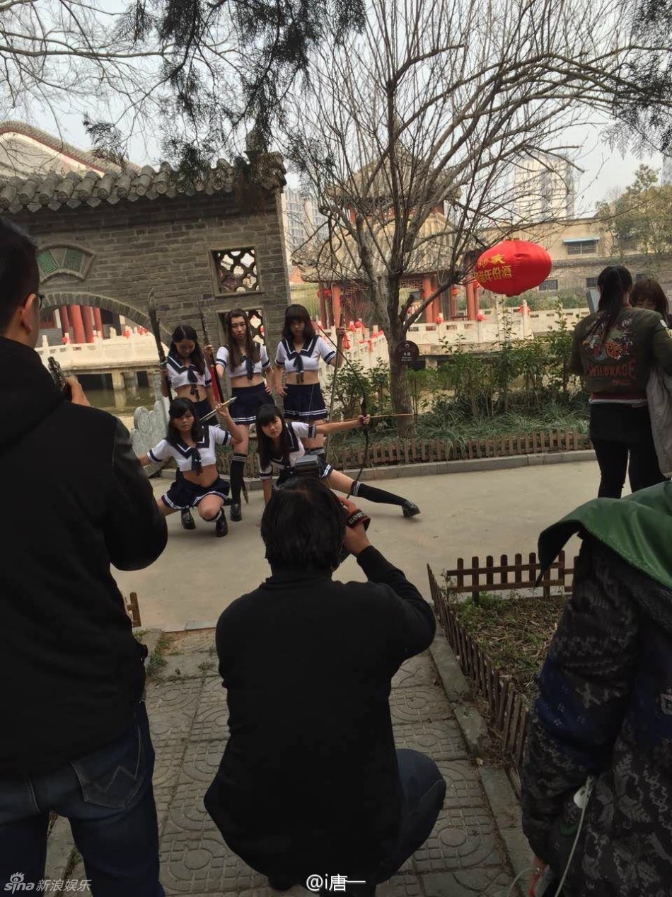 Sunshine放大招!露腰秀腿被讽照片有毒(图)|Su