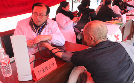 2016年文化科技卫生三下乡集中服务活动|20