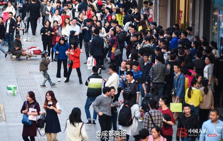 辰辰的爸爸每月收入(3)