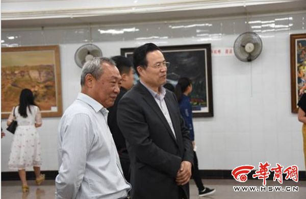 渭南师范学院举办教师优秀作品展-陕西地方快