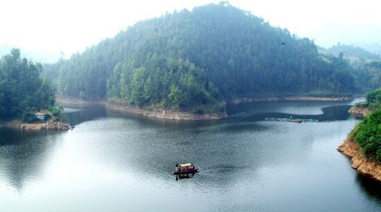 洛南 抚龙湖.jpg