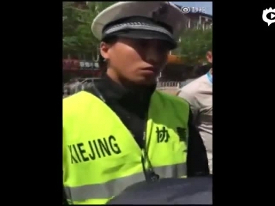 协警查违章被骂