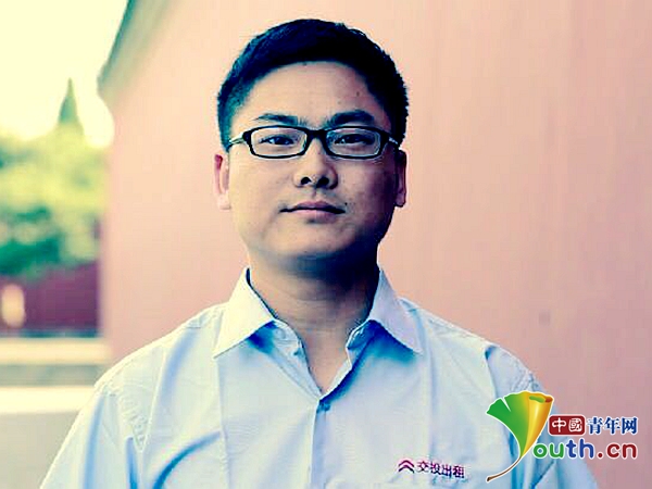 80后好的哥左臣:与爱同行 传递希望|左臣|泗阳中