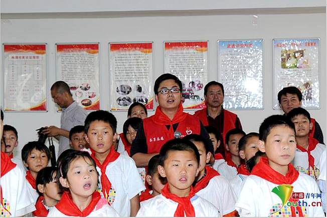 80后好的哥左臣:与爱同行 传递希望|左臣|泗阳中