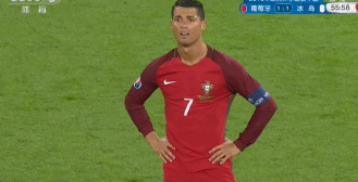 GIF-心疼C罗!看把皇马天王急的 我是对牛弹琴吗?