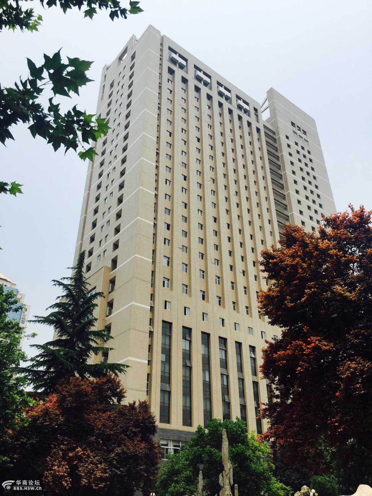老焦夏日午间西安音乐学院校园手机拾零几叶
