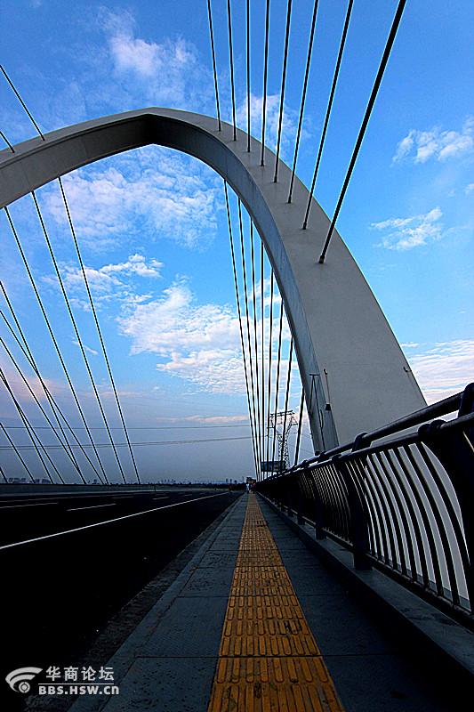 西安富裕路沣河大桥如琴如画客观视界
