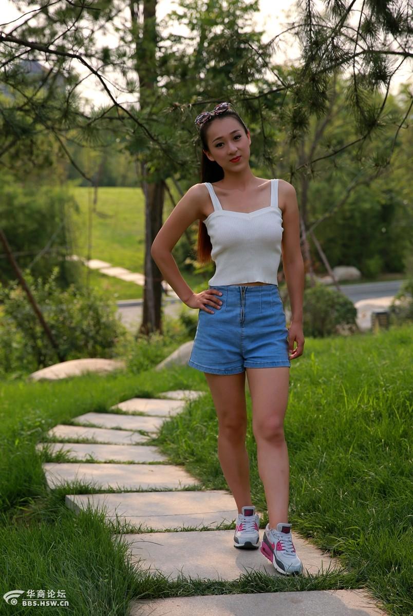 清凉山公园拍美眉