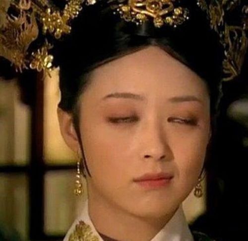 baby甜馨蒋欣 明星翻白眼技术哪家强?(组图)