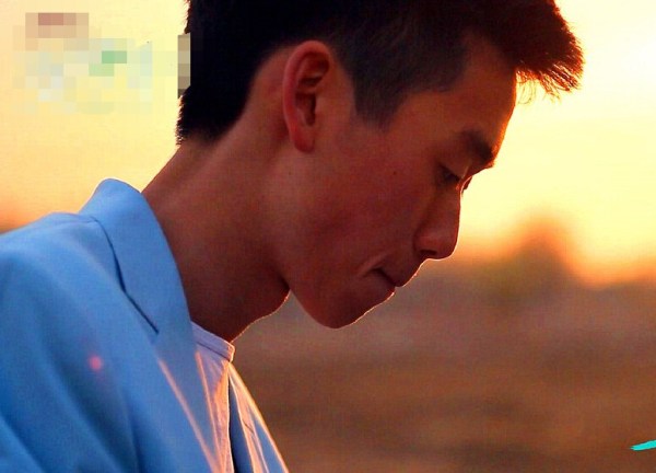 林依轮全家福曝光 林子濠变形计成村版"太囧"(图)