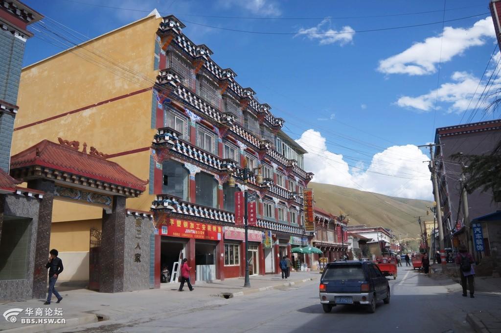 2015秋游川青甘12鲜水河畔道孚县城客观视界