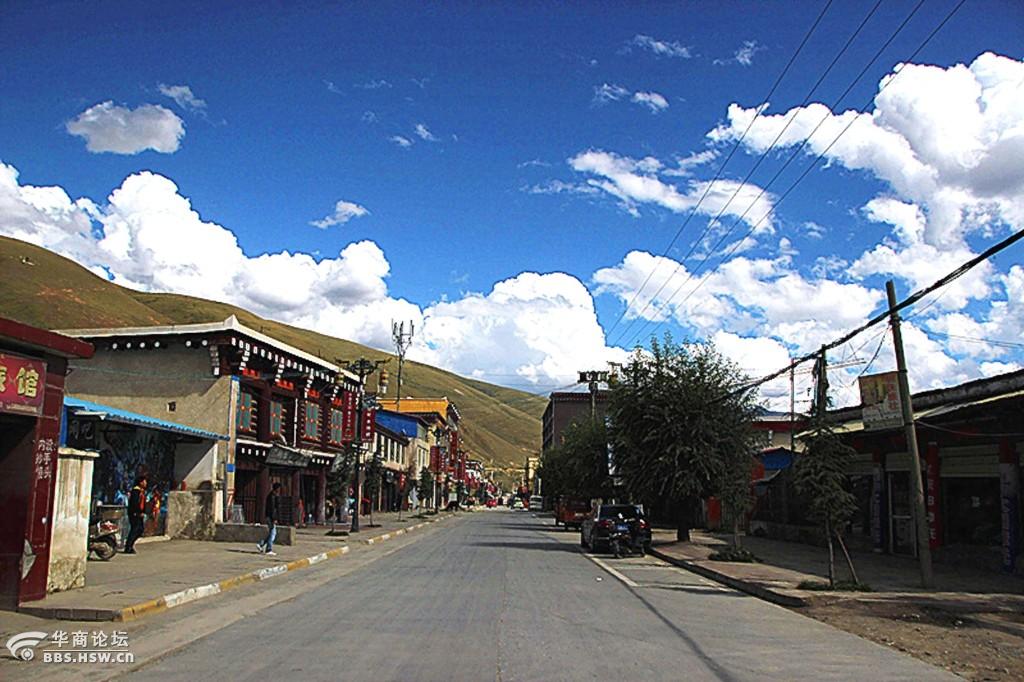 2015秋游川青甘(12)——鲜水河畔道孚县城【客观视界】