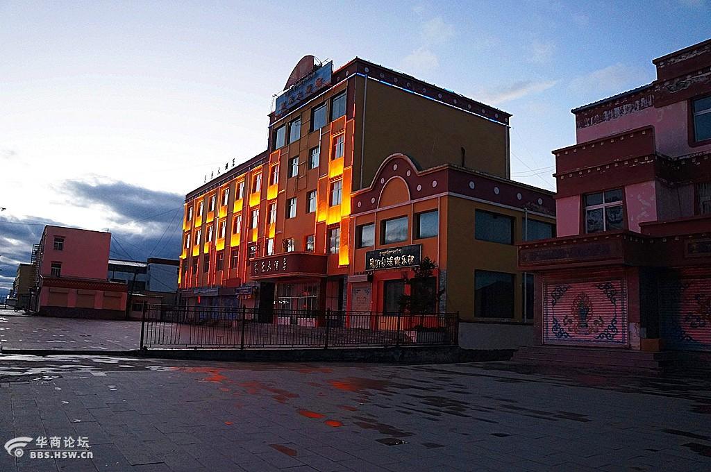 2015秋游川青甘28高原明珠玛曲县城客观视界