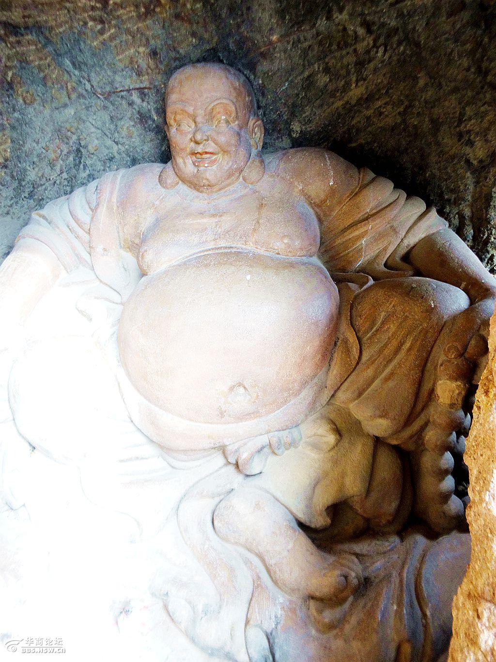 丹凤凤冠山石窟