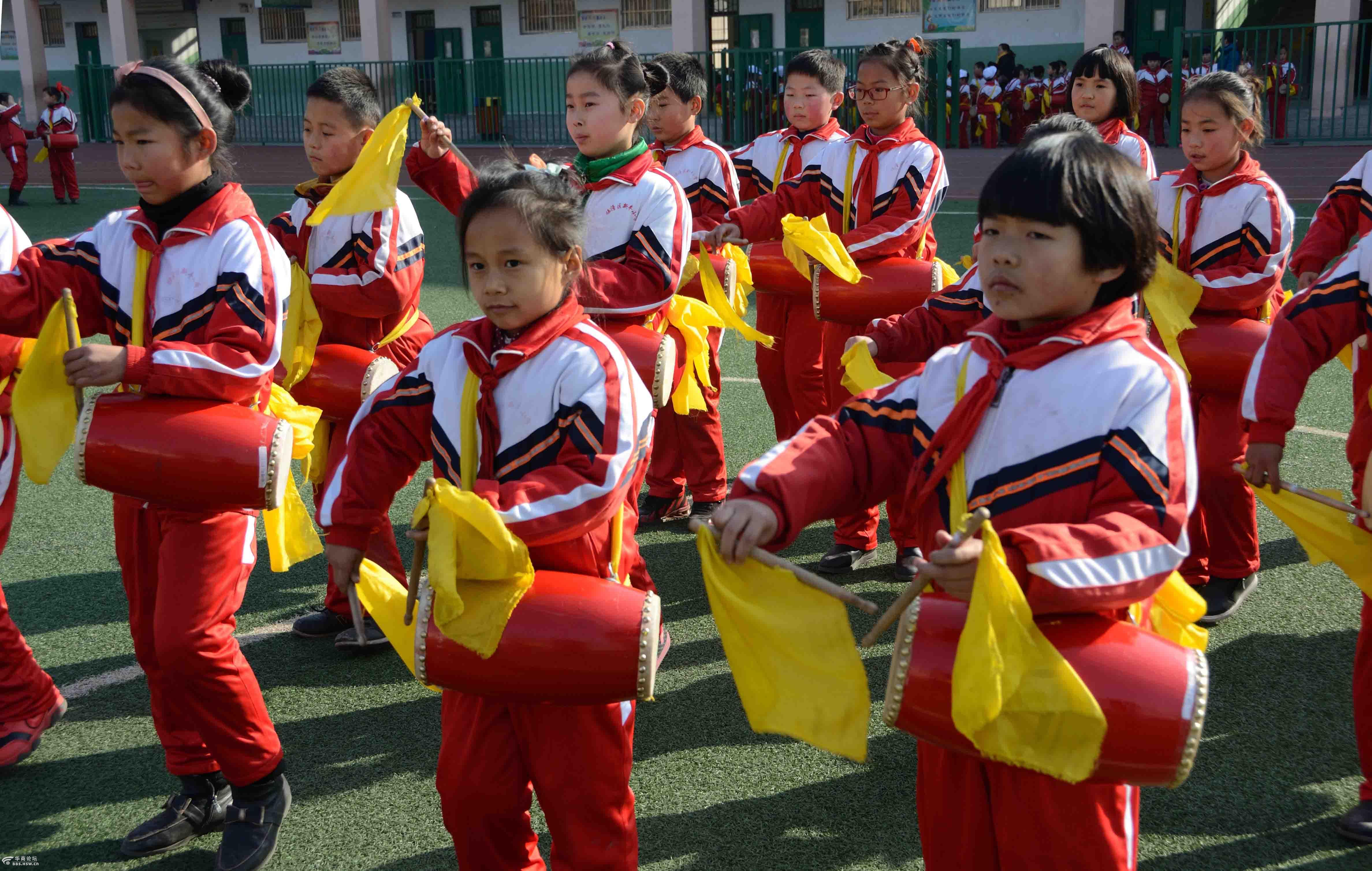 盘点2015西安市临潼区新丰小学岁末腰鼓比赛