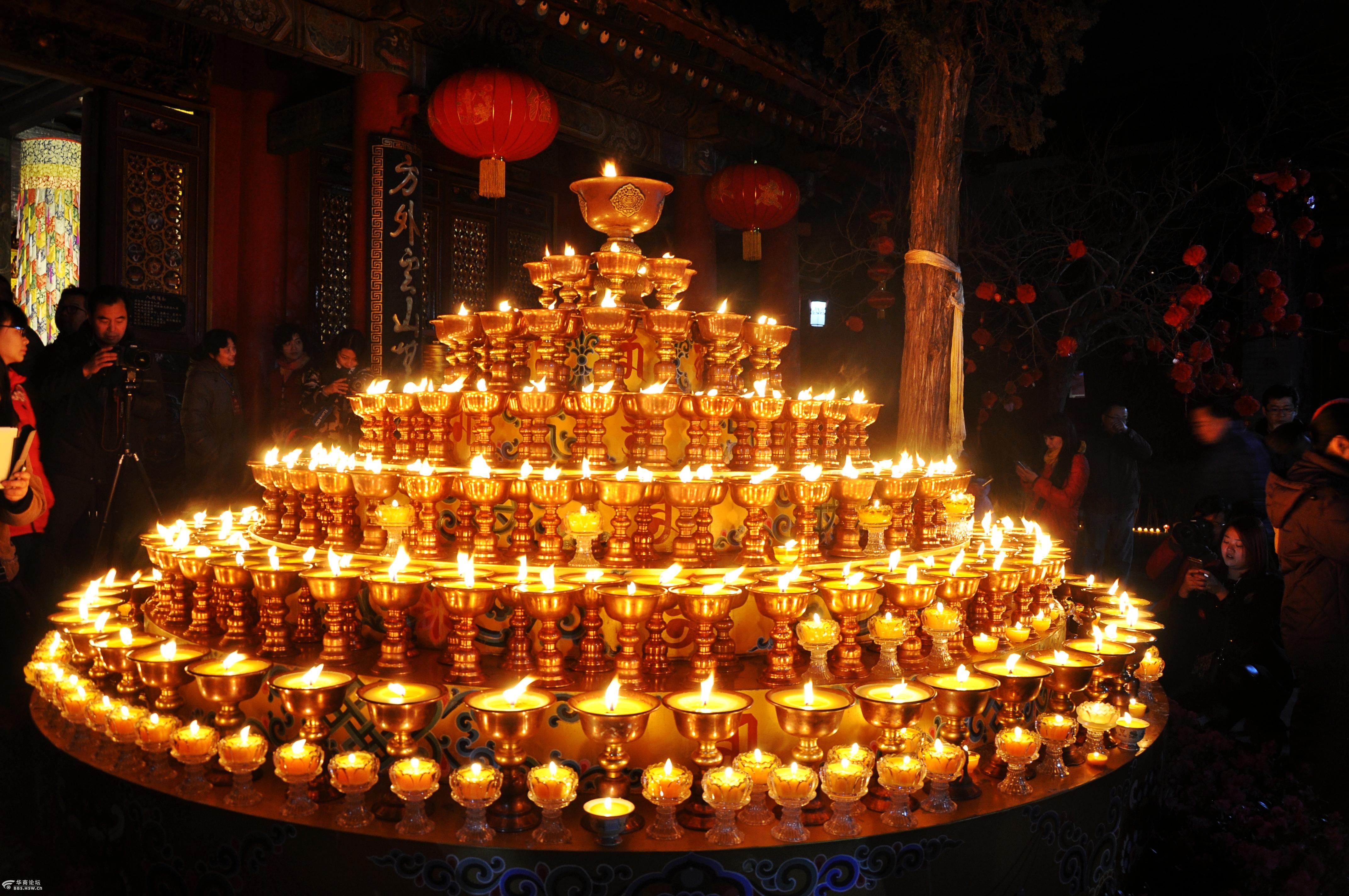 正月初八广仁寺燃灯祈福法会