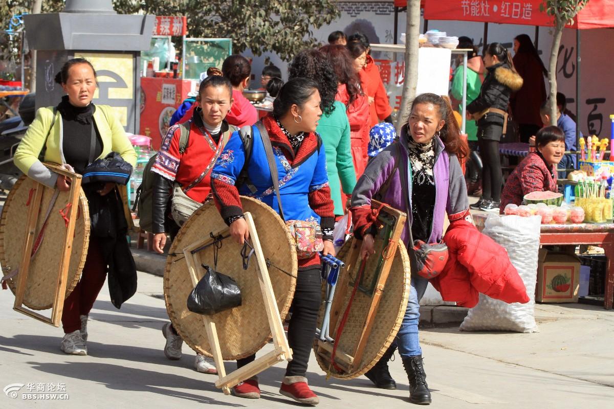 关于平民生活的组照《百姓》