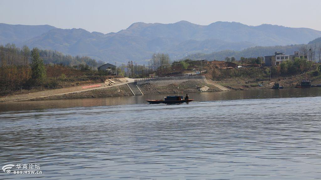 【出游】安康流水镇汉江乘游船观景